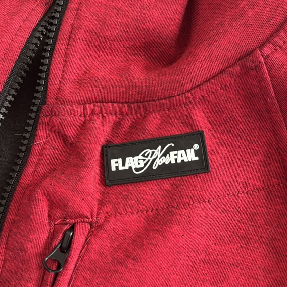 Red flag nor fail jacket - Picture 2 of 3